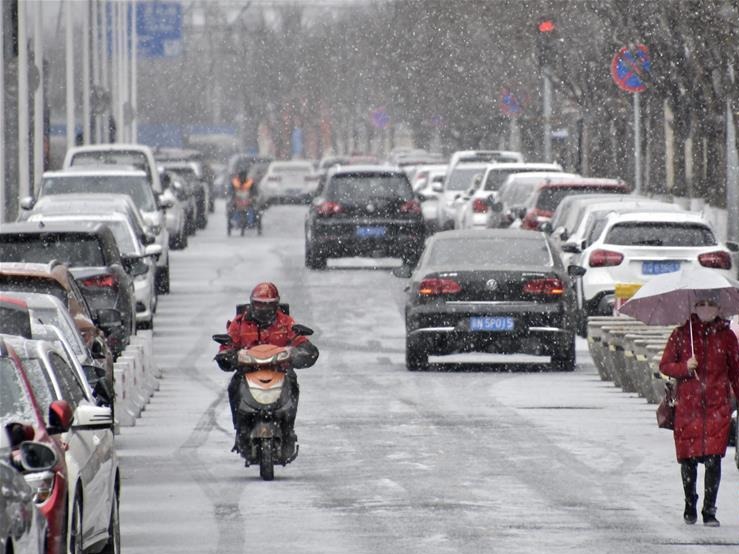 北京迎来猪年首场降雪