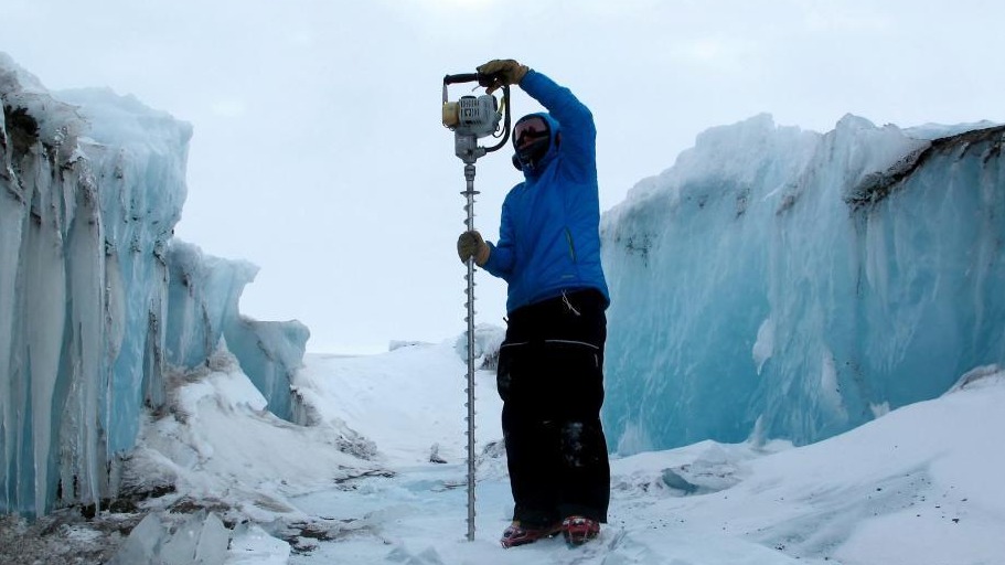 英美研究小组发出预警 南极冰架稳定性遭到威胁