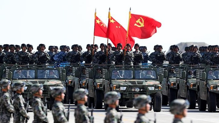 那一刻，我们光荣接受检阅