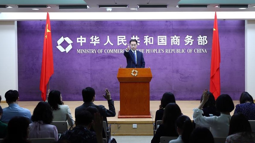 商务部：美单方面升级贸易摩擦让磋商严重受挫