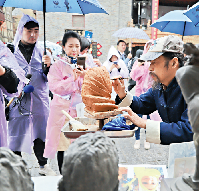 军运会城市采访线”走进硚口区 武汉“生态明珠”惊艳中外记者