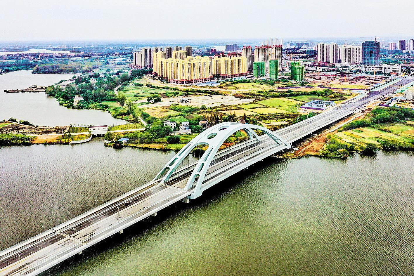 石首建宁大桥试通车