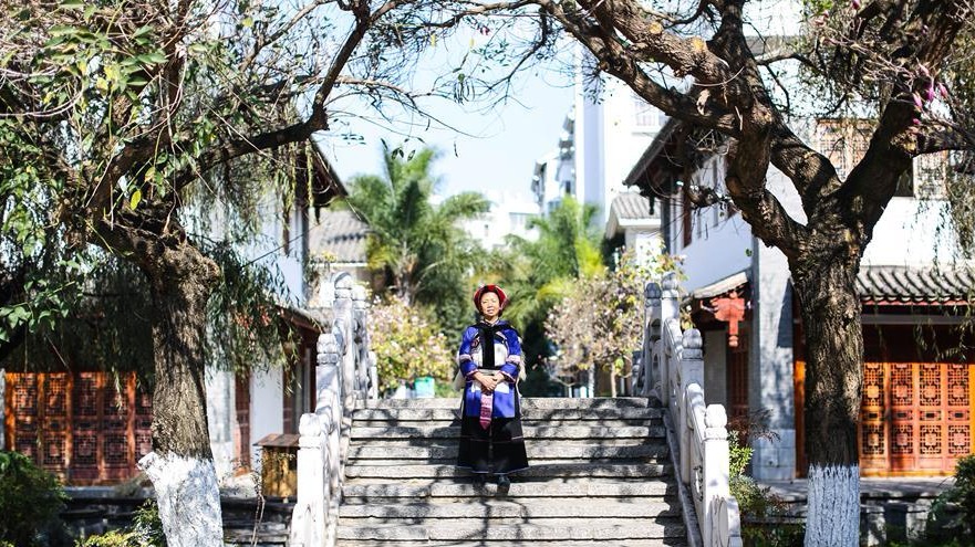 方寸之间绣绝活儿