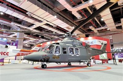 世界潮品争艳进博会