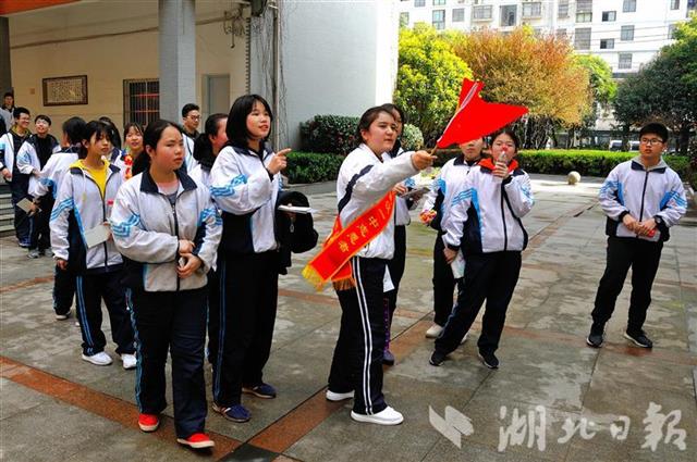 长阳庄溪村人口_长阳县竹园坪村