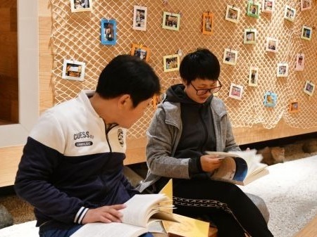冬日静享书香暖意