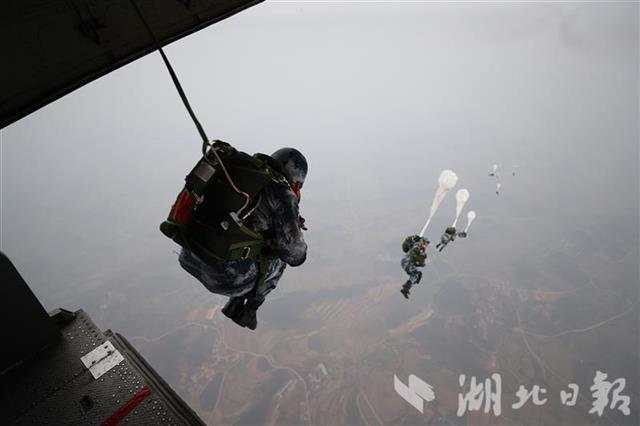 ���꿪ѵ ǧ�׸߿�ɡ����õ�塱����ѵŮ�����ȴ�ɻ�����