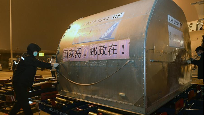 第二批16台ECMO设备运抵武汉 