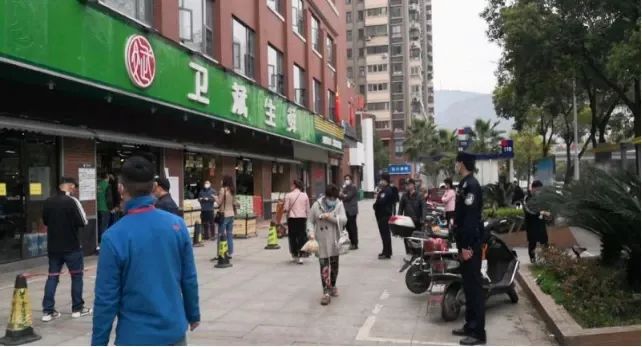 西塞山进口超市