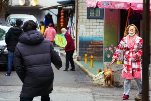 #烟火#“烟火”户部巷，苏醒的武汉等您来“过早”｜草地·神州风物