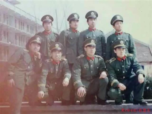 |1998年抗洪保卫荆江大堤，退役消防兵今年又上汉江大堤