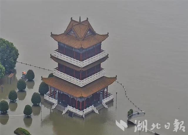 |长江黄石段水位下降