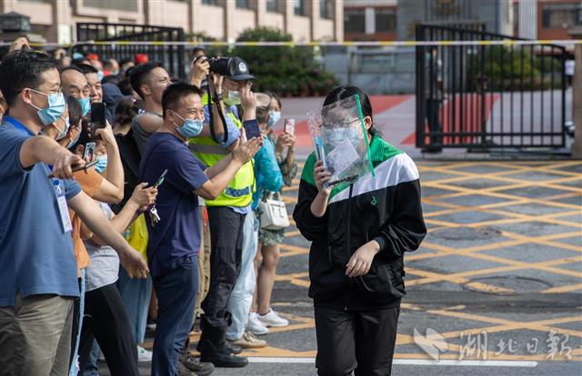 |组图丨重启百日，武汉乘风破浪