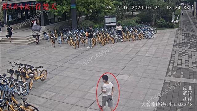 |11岁小孩与母亲争吵负气出走，警方全城搜寻10余小时终找到