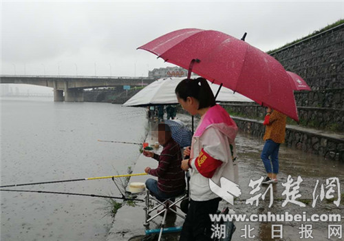 |襄城区真武山街道办事处大力抓汉江禁捕工作