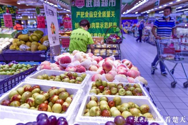 |光桃子就能分出二十几种来，江城夏季水果咋来这么多“兄弟”