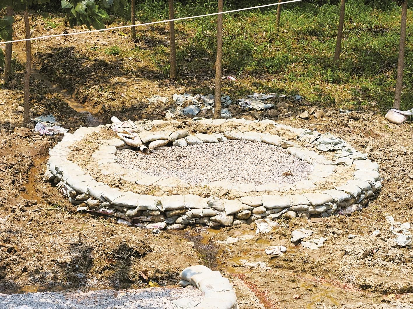 |持续超过保证水位 富河形势依然严峻“老天爷打不倒我们”