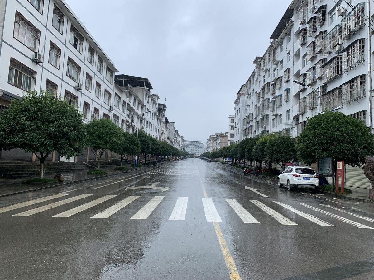 恩施市区有多少人口_巴东至恩施有多少公里