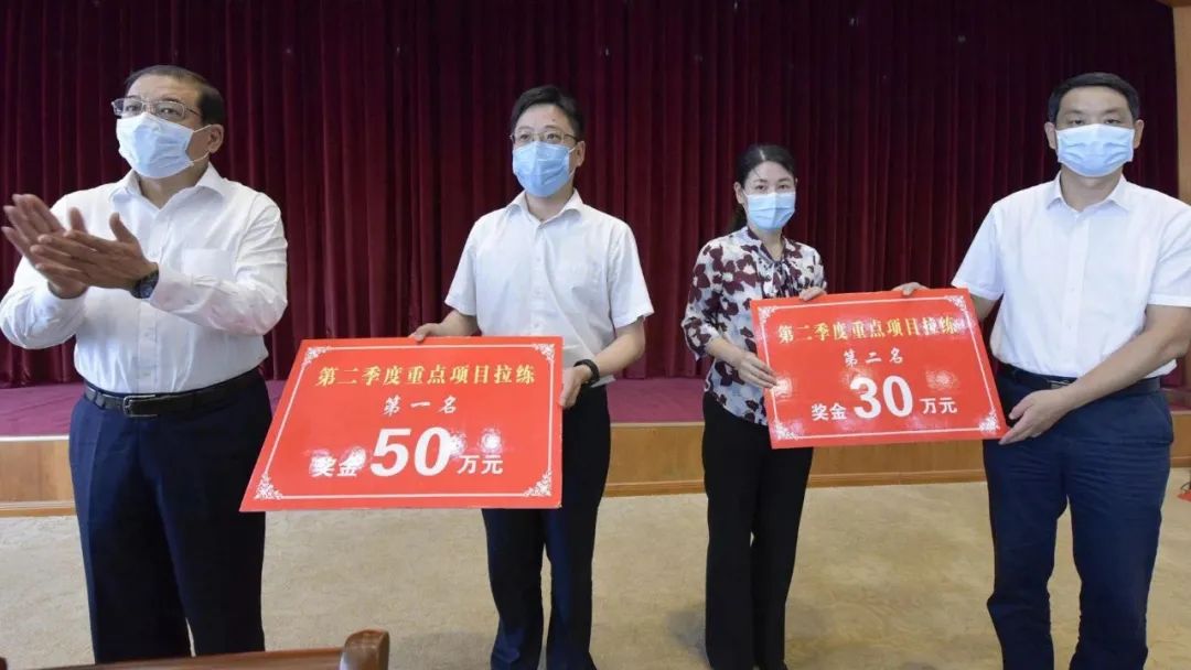 梁子湖区经济总量多少_鄂州梁子湖区(3)
