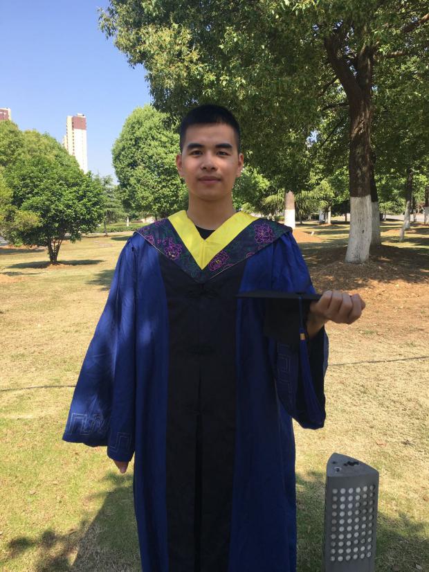 |武昌工学院校友陈波：人生不需彩排