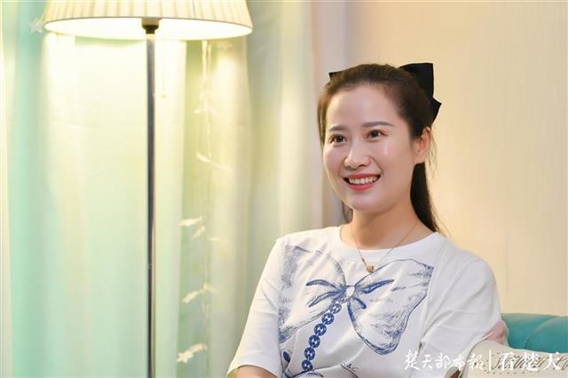 |湖北民歌“甜嗓”万莉：我也是个乘风破浪的姐姐