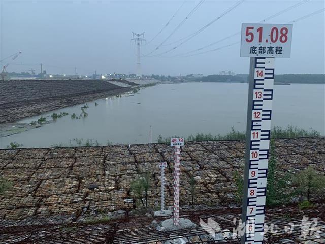 |在建工程碾盘山枢纽备战汉江汛情启动Ⅳ级应急响应
