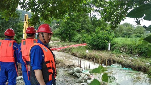 |武广成品油管道广水段 成功处置一起露管险情