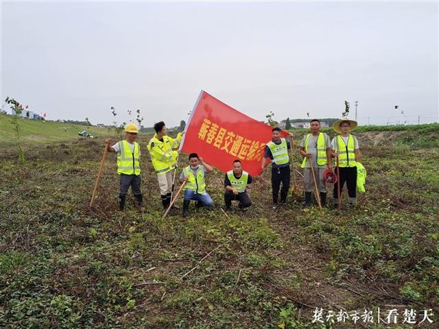 |上阵父子兵，他俩抗完疫又来抗洪