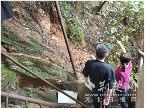 |武昌积玉桥街24小时坚守防汛一线确保汛期安全