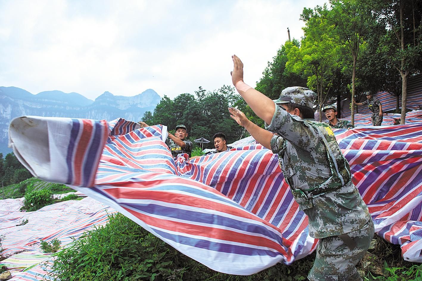 防汛关键期 坚守不懈怠