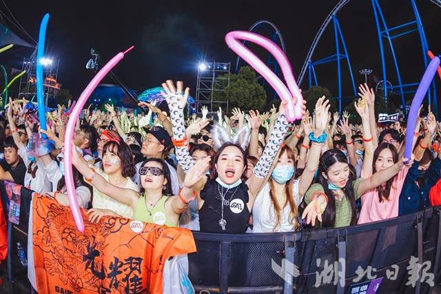 |夜游项目火热助力湖北景区持续升温