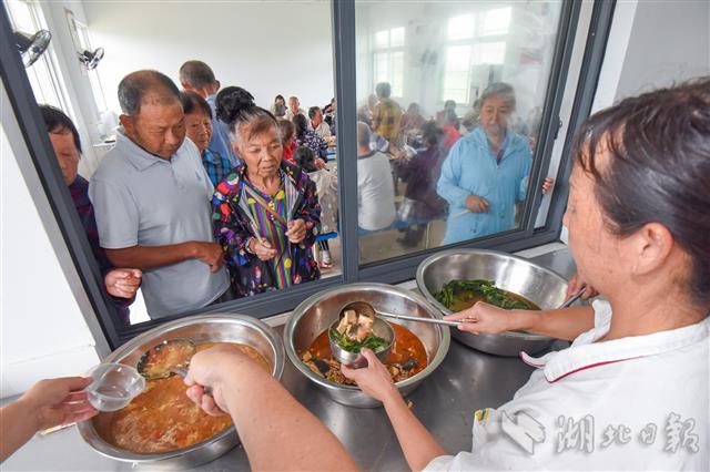 |荆州长湖分洪区完成群众转移安置