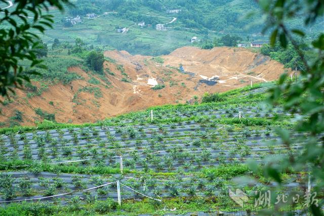 |现场直击丨恩施清江上游堰塞湖险情