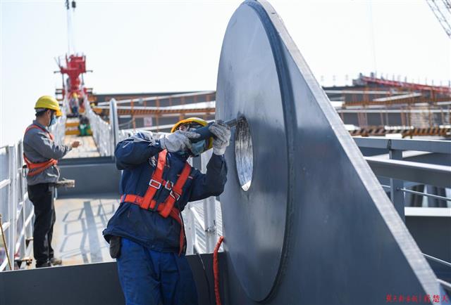 |湖北城建抗疫半年报：数万工地争分夺秒抢抓进度