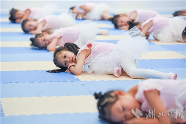 |有序恢复线下培训活动 丰富学生暑期生活