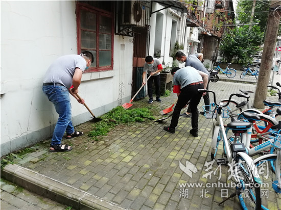 |武昌康乐里社区吹响“集结号”70名在职党员下沉社区
