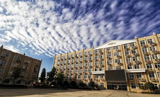 |全国唯一以“桥梁”命名的公办高职，武汉铁路桥梁职业学院毕业生供不应求