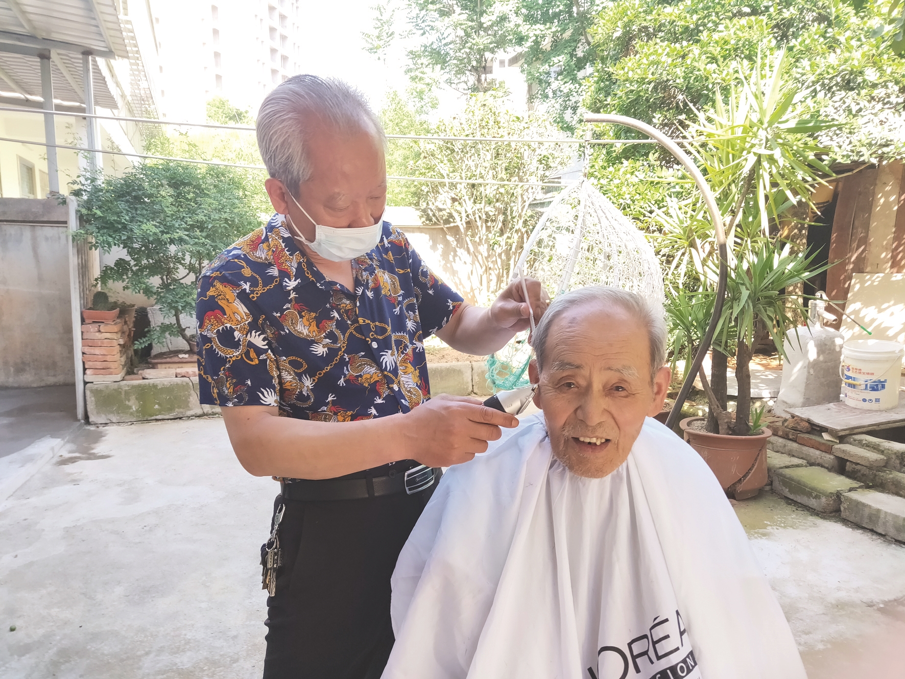 |城市“微治理”难题如何破 咸宁市做实小区党建引领城市基层治理