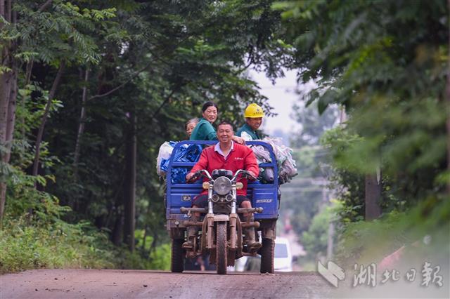 |荆州长湖分洪区完成群众转移安置