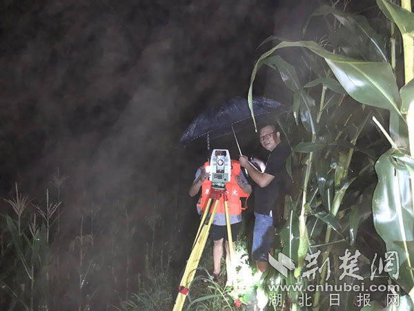 |危急时刻 恩施水文逆行出征护家园