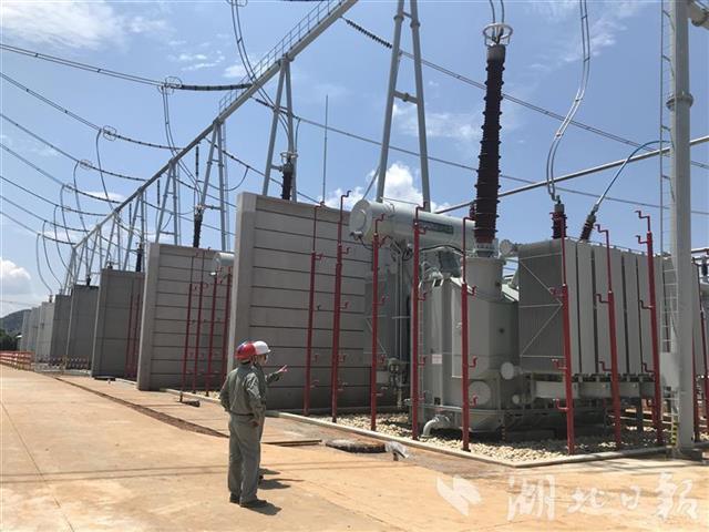 |500千伏咸宁变电站增容送电 湖北主力电网可保3年无卡口