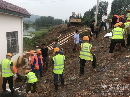 |黄石市国资公司：闻“汛”而动、向险而行，彰显国企担当