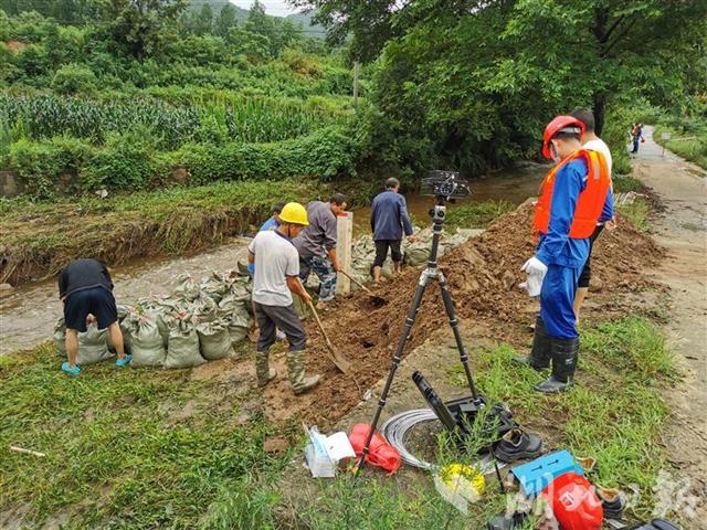 |武广成品油管道广水段 成功处置一起露管险情