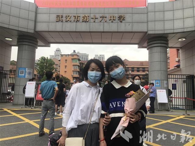 |武汉中考顺利收官 8月1日公布成绩