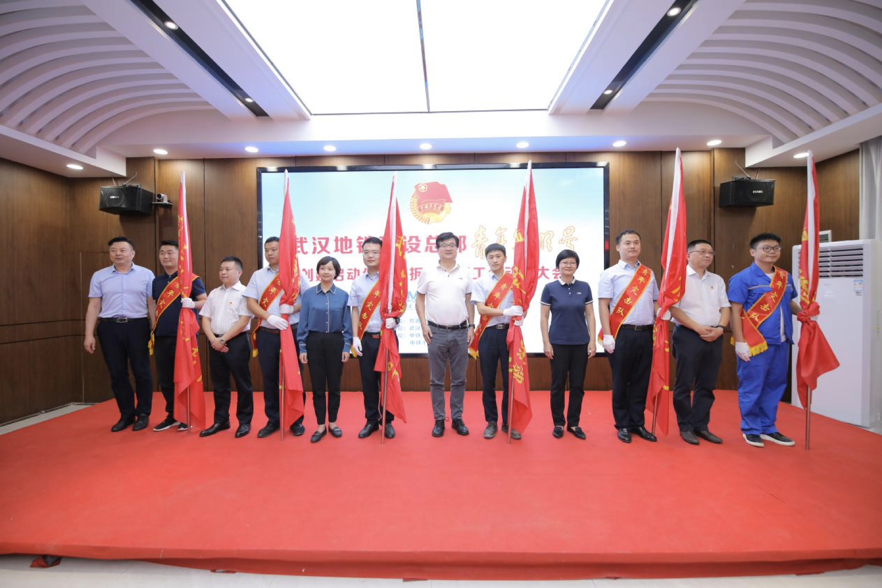 |武汉地铁建设者争创“青年文明号”誓为疫后经济添砖加瓦