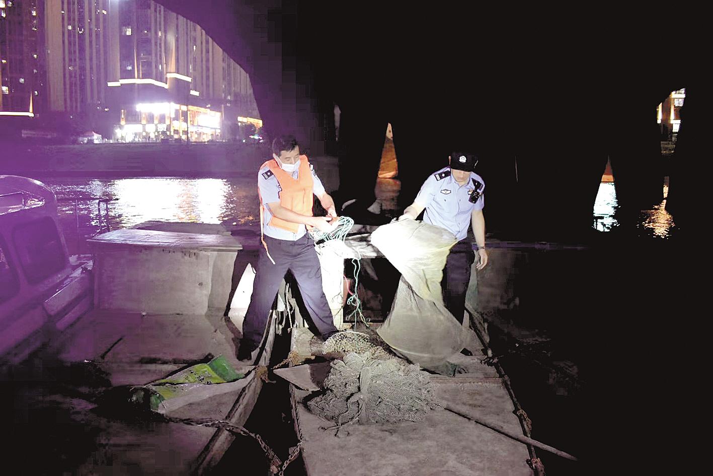 |湖北公安机关向非法捕捞“亮剑”