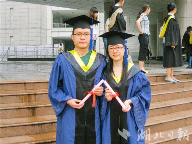 |丈夫守线这头，妻子在线那头：荆林线就像我们的‘鹊桥’