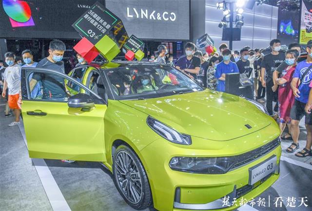 |华中车展第三天，依旧人气爆棚