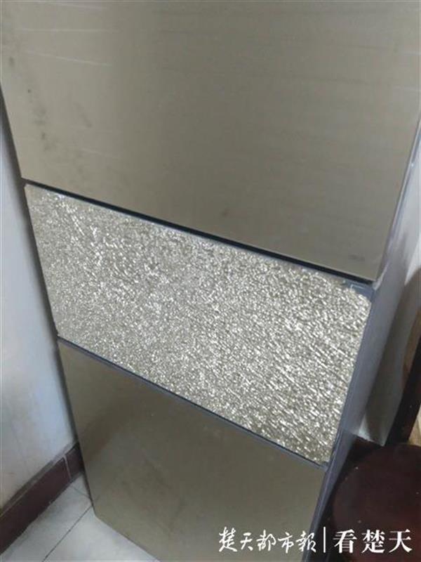 |买了不到两年，冰箱玻璃门爆裂，厂家这样回应...