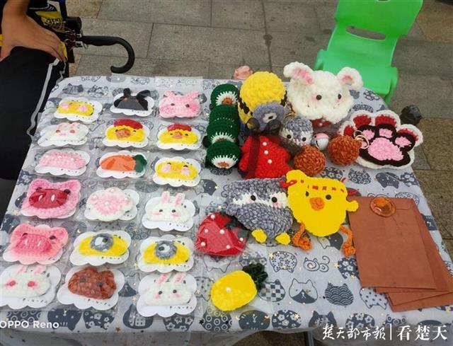 |湖大学子摆摊当老板，体验生活累积创业经验